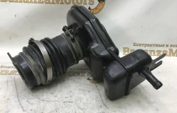 Воздушный патрубок Nissan MURANO 16576CA000 Z50 VQ35DE