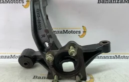 Кулак Toyota Camry 4230448010 40, задний правый