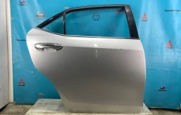 Дверь Toyota Corolla 6700302410 180, задняя правая