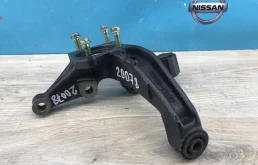 Кулак Toyota Camry 4230448010 V30 V40 V50 V 55, задний правый
