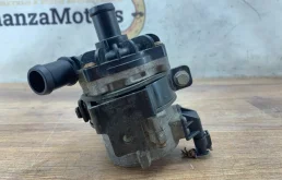 Помпа Audi Q7 8K0965567 4LB