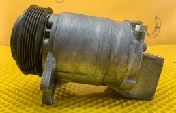Компрессор кондиционера Nissan Teana 92600CA01A J31 3.5 VQ35DE