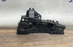 Кронштейн Audi A6 4H0837885 C7 2.0T CYP, левый