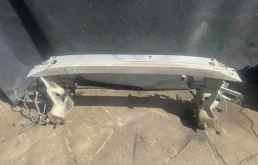 Усилитель бампера Volvo XC90 31253239
