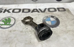 Поршень с шатуном Skoda Superb 2016 04L105401A 3 (3V) 2.0 CRLB