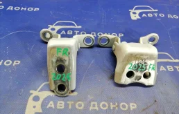 петли двери HONDA ACCORD CL9 K24A F 67410-S3N-003ZZ, 67420-SDC-A01ZZ