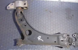 Рычаг передний нижний правый Volkswagen Golf 5