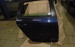 Дверь задняя правая Volkswagen Passat B7 Variant