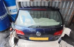 Крышка багажника Volkswagen Passat B7 Variant