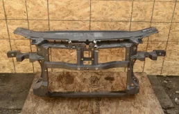Передняя панель 3C0805588J для VW Passat B6 2005-2010