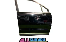 Дверь Subaru Forester 2014 60009SG0429P SJG FA20E, передняя правая