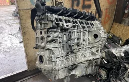 Двигатель BMW X5 30dX F15
