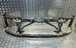 передняя панель (телевизор) Land Rover Discovery 3 L319