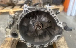 МКПП Toyota Corolla 3030012A90 E150 1ZR-FE