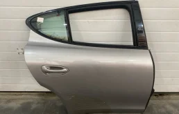 Дверь Porsche Panamera 2012 97053201200 970, задняя правая