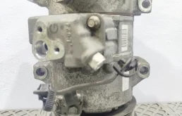 КОМПРЕССОР КОНДИЦИОНЕРА TOYOTA 883101A770 XE330Z