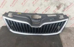Решетка радиатора Skoda Rapid CAX 1.4 2013