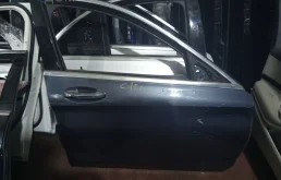 Дверь Mercedes-Benz C-класс W205/S205/C205/A205 (2014—2018)
