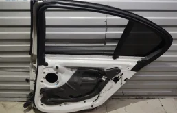 Стекло BMW 3 серия F30/F31 (2011—2015)
