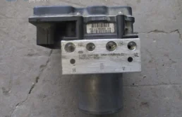 Блок ABS BMW X3 E83 (2003—2006)