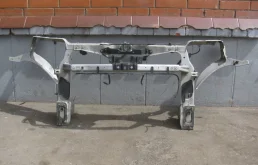 Панель радиатора (телевизор) для Suzuki Grand Vitara 2005-2014