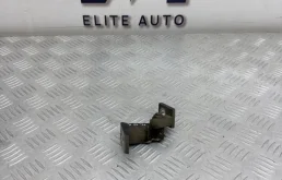 Петля двери VW Jetta 2015 8K0831401B 6 1.6, передняя левая