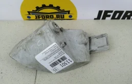Кронштейн бампера Ford Kuga 2008 SUV