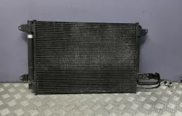 Радиатор кондиционера Audi A3 2008 1K0820411AK 8P BVY
