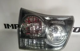 Вставка между стопов TOYOTA HARRIER 2003-2013 8159148050 MCU35W 1MZ-FE, левая