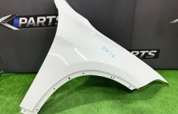 Крыло белое BMW X1 2015 41007427300 F48 B48A20A, переднее правое