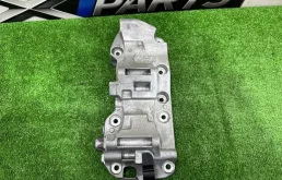 Кронштейн генератора BMW 5-series 2014 11128506863 F10 LCI N47D20C