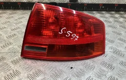 Фонарь задний правый Audi A4 A4 B7 (8EC, 8ED) 2004-2008 2005 2,5 TDi Дизель Вариатор Седан.