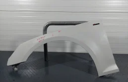 КРЫЛО AUDI A4 S4 8W0821105A ПЕРЕДНЕЕ ЛЕВОЕ  белый, LS9R FA955