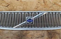 Решетка радиатора Volvo V70 2005 8693346