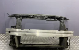 Панель передняя (телевизор) Audi A3 2008 8P0805588L 8P CDA