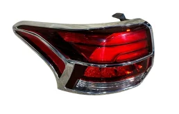 Фонарь MITSUBISHI OUTLANDER 2015 GG2W
