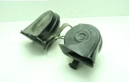 Звуковой сигнал для Chevrolet Cruze 2010 года на фотографиях