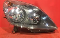 Фара передняя правая Opel Zafira B Минивен 2014  A18XEL 1.8L 1796 куб.см. бензин 85 кВт (115 л.с.) МКПП