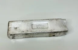 Кронштейн усилителя переднего бампера Audi A6 4F0807134 4F