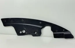 Накладка замка капота Nissan Murano 625801AA0A Z51