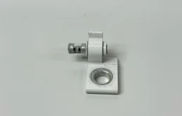 Петля двери правой Audi Q3 8X4833406B 8U