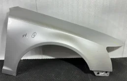 Крыло переднее правое Audi A6 2009 4F0821104F C6