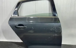 Дверь задняя правая Audi A4 2016 8W5833052A B9