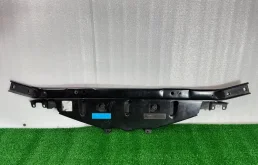 Передняя панель (телевизор) BMW 5 2010 51647200689 F10 3.0 N55B30A