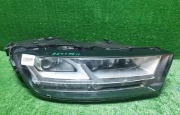Фара правая Audi Q7 2 (2015-2019) LED