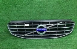 Решетка радиатора Volvo XC60 1 (2013-2017)