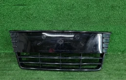 Решетка переднего бампера Ford Focus 3 (2011-2015)