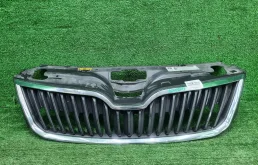 Решетка радиатора Skoda Rapid 1 (2012-2020)