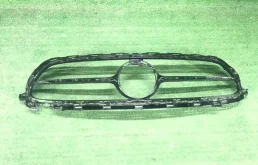 Накладка решетки радиатора Mercedes E W213 (20-23)