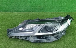 Битая Фара левая Toyota Camry xv70 (2017-н.в.) LED